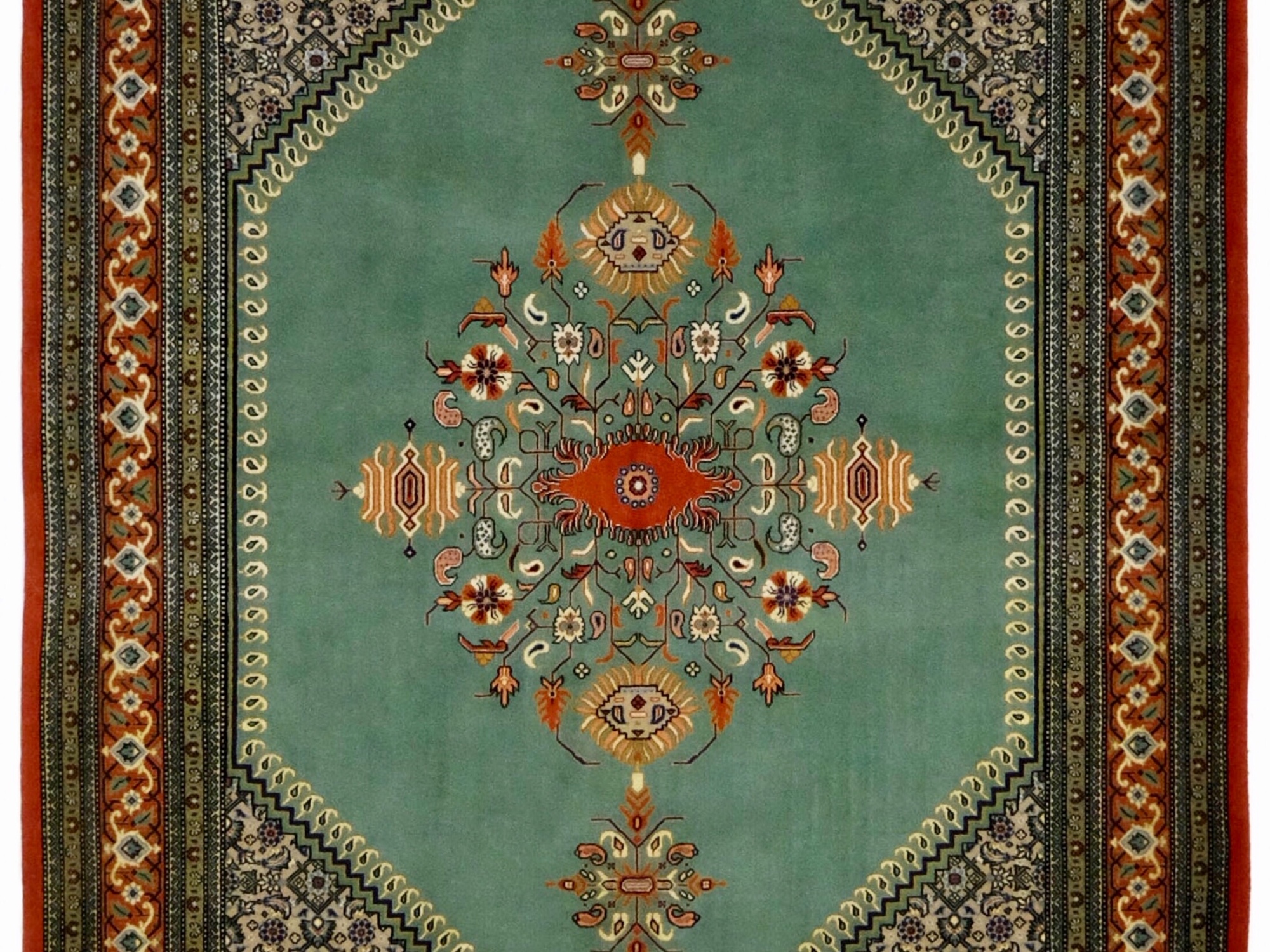 ペルシャ絨毯【ウール】クム産 136×197 リビングサイズ小 ¥1,540,000(税込)
