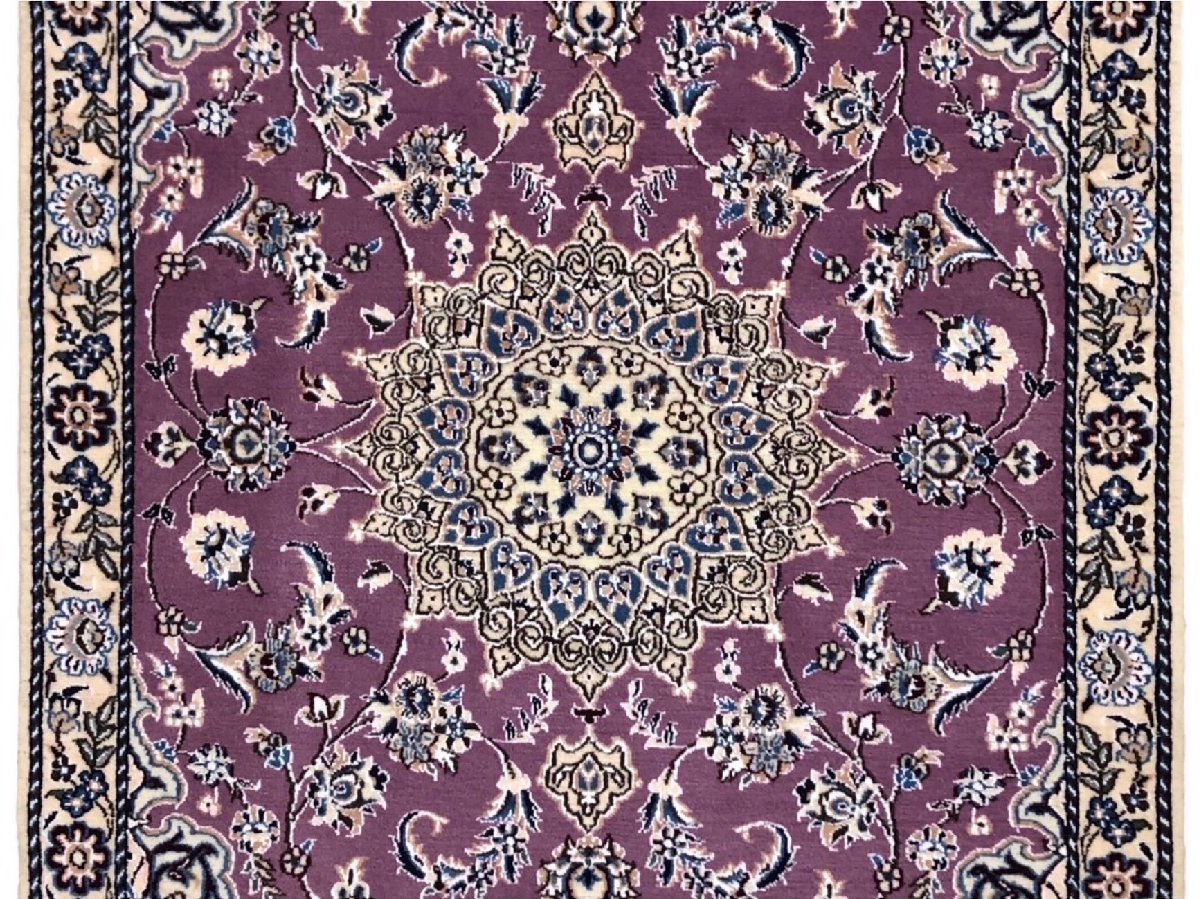 ペルシャ絨毯【ウール】玄関マット中　ナイン産　89×128(cm)　¥198,000(税込)