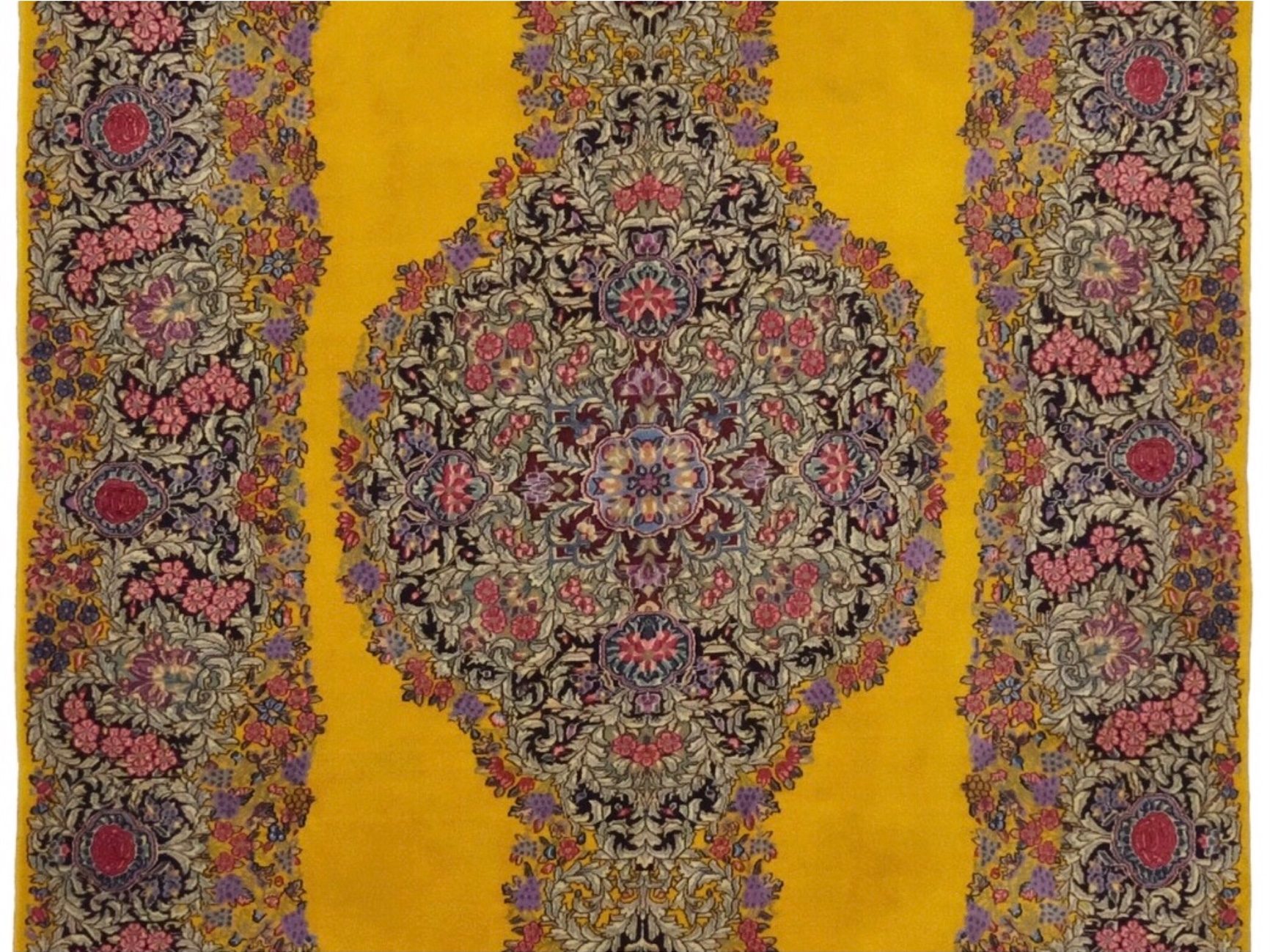 ペルシャ絨毯【ウール】リビングサイズ中　ケルマン産　150×240(cm)　¥990,000(税込)