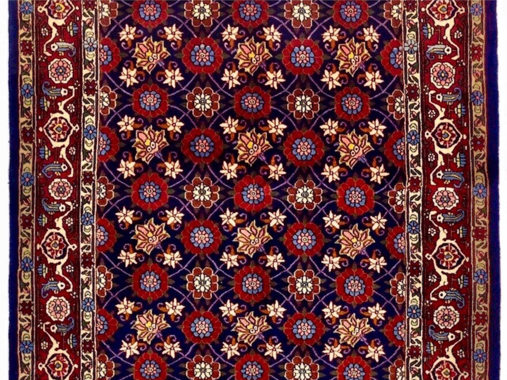 ペルシャ絨毯【ウール】リビングサイズ小 ベラミン産 150×207(cm 