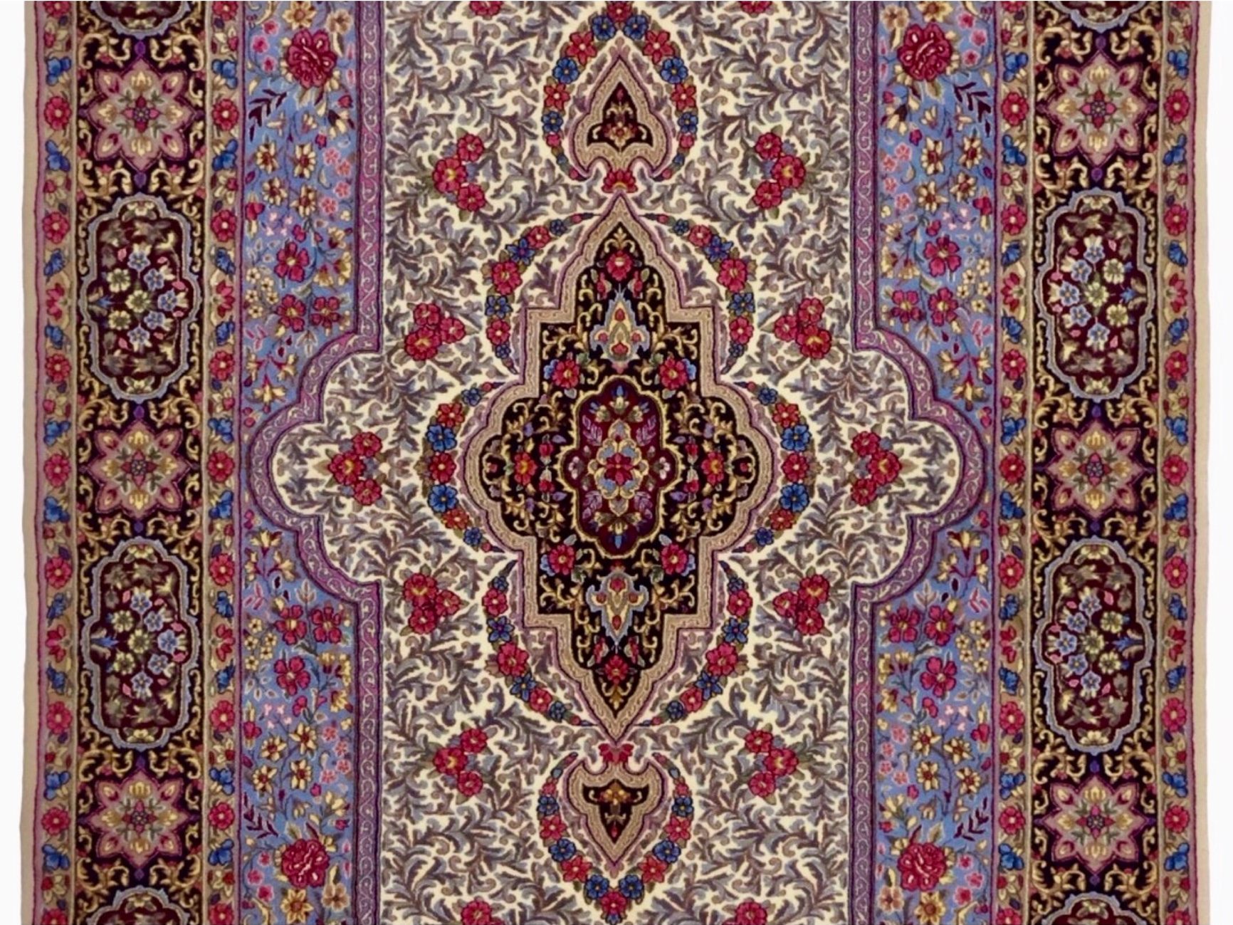 ペルシャ絨毯【ウール】リビングサイズ中　ケルマン産　144×243(cm)　¥990,000(税込)