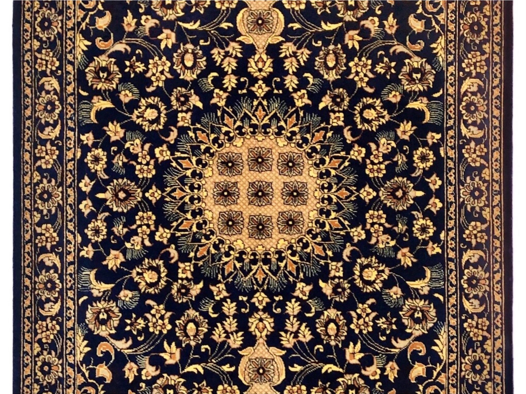 ペルシャ絨毯【シルク】玄関マット小　マラゲ産(クム柄)　59×90(cm)　¥275,000(税込)