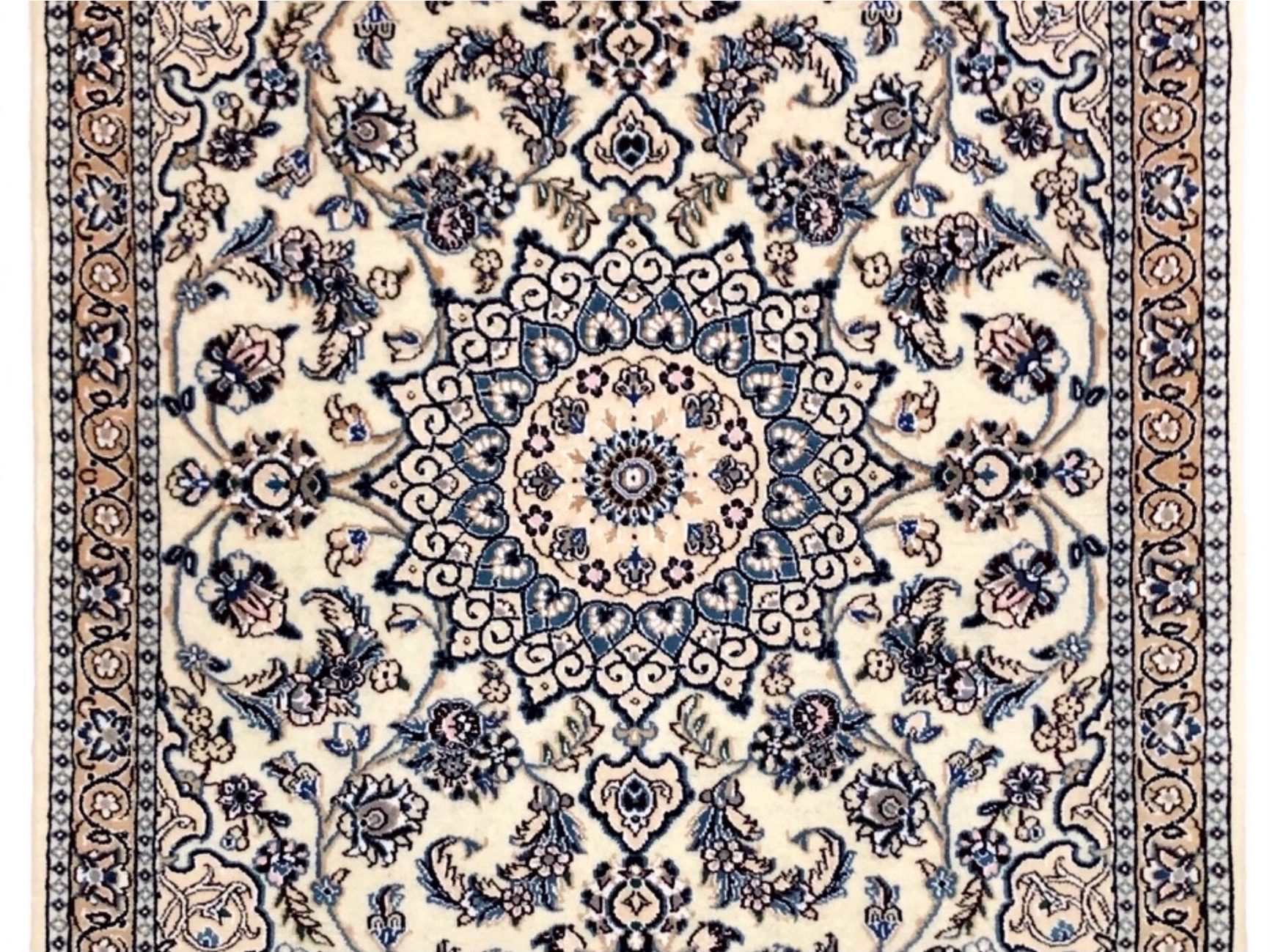 ペルシャ絨毯【ウール】玄関マット中　ナイン産　92×129(cm)　¥220,000(税込)