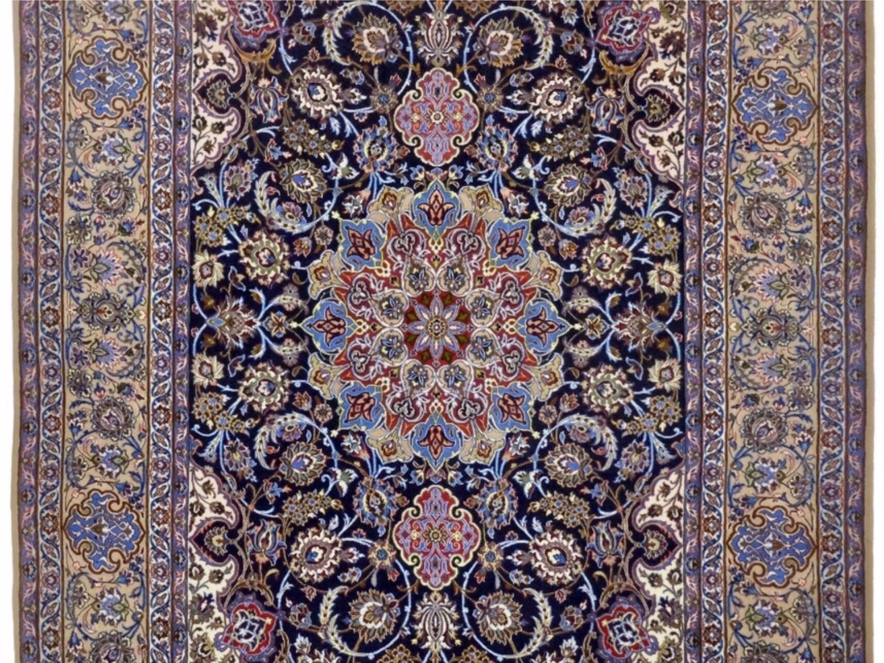 ペルシャ絨毯【ウール】リビングサイズ中　イスファハン産　162×256(cm)　¥1,760,000(税込)