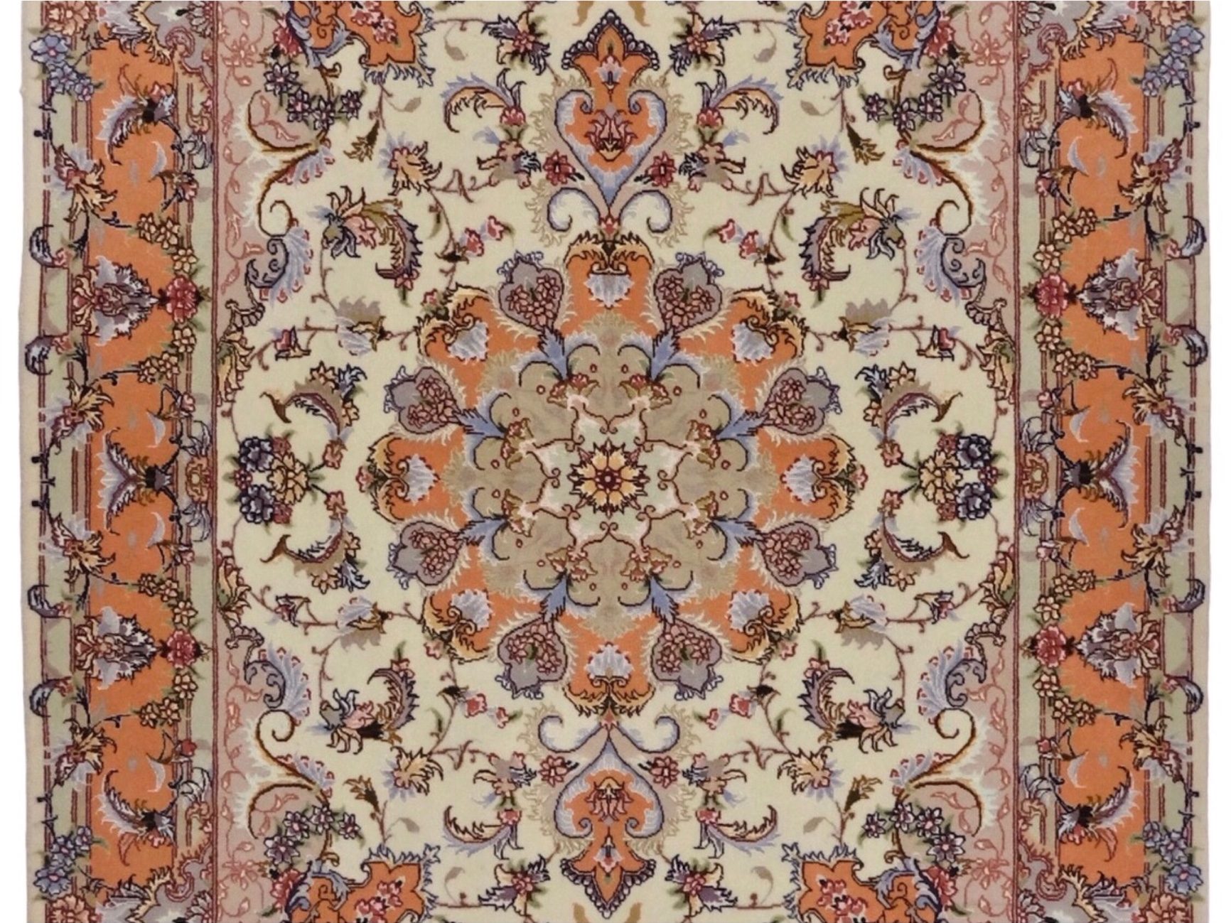 ペルシャ絨毯【ウール】リビングサイズ小　タブリーズ産　145×207(cm)　¥660,000(税込)