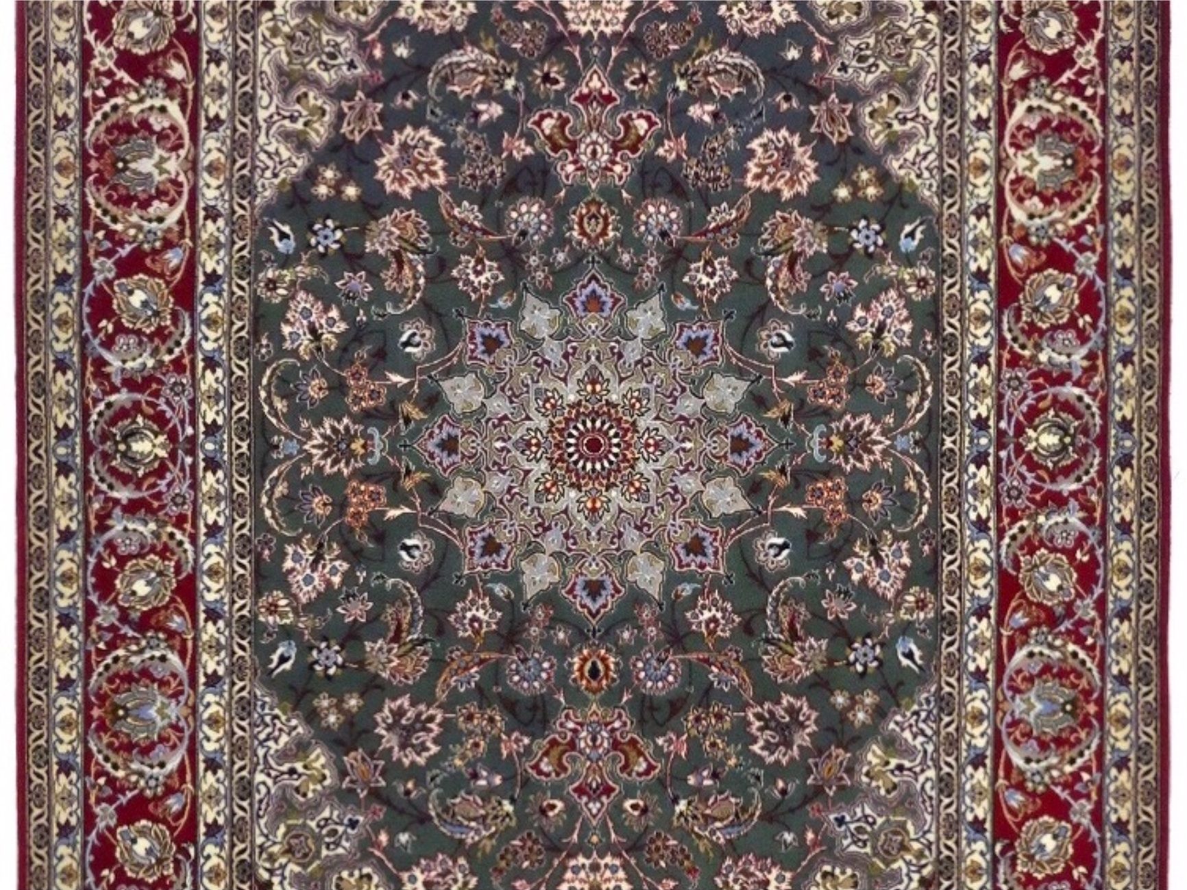 ペルシャ絨毯【ウール】リビングサイズ中　イスファハン産　155×235(cm)　¥1,430,000(税込)