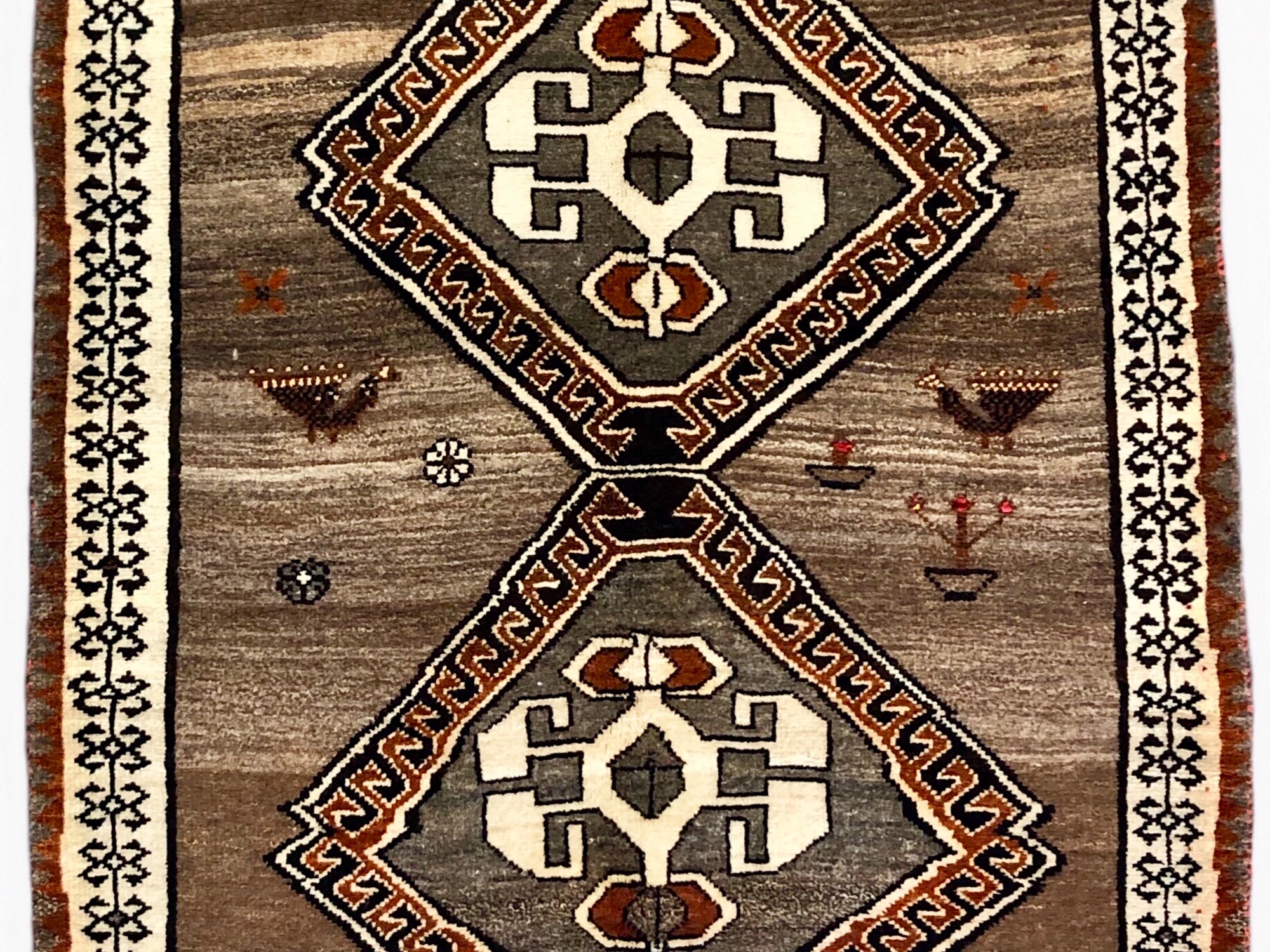 ペルシャ絨毯【トライバルラグ】リビングサイズ小（140×200 