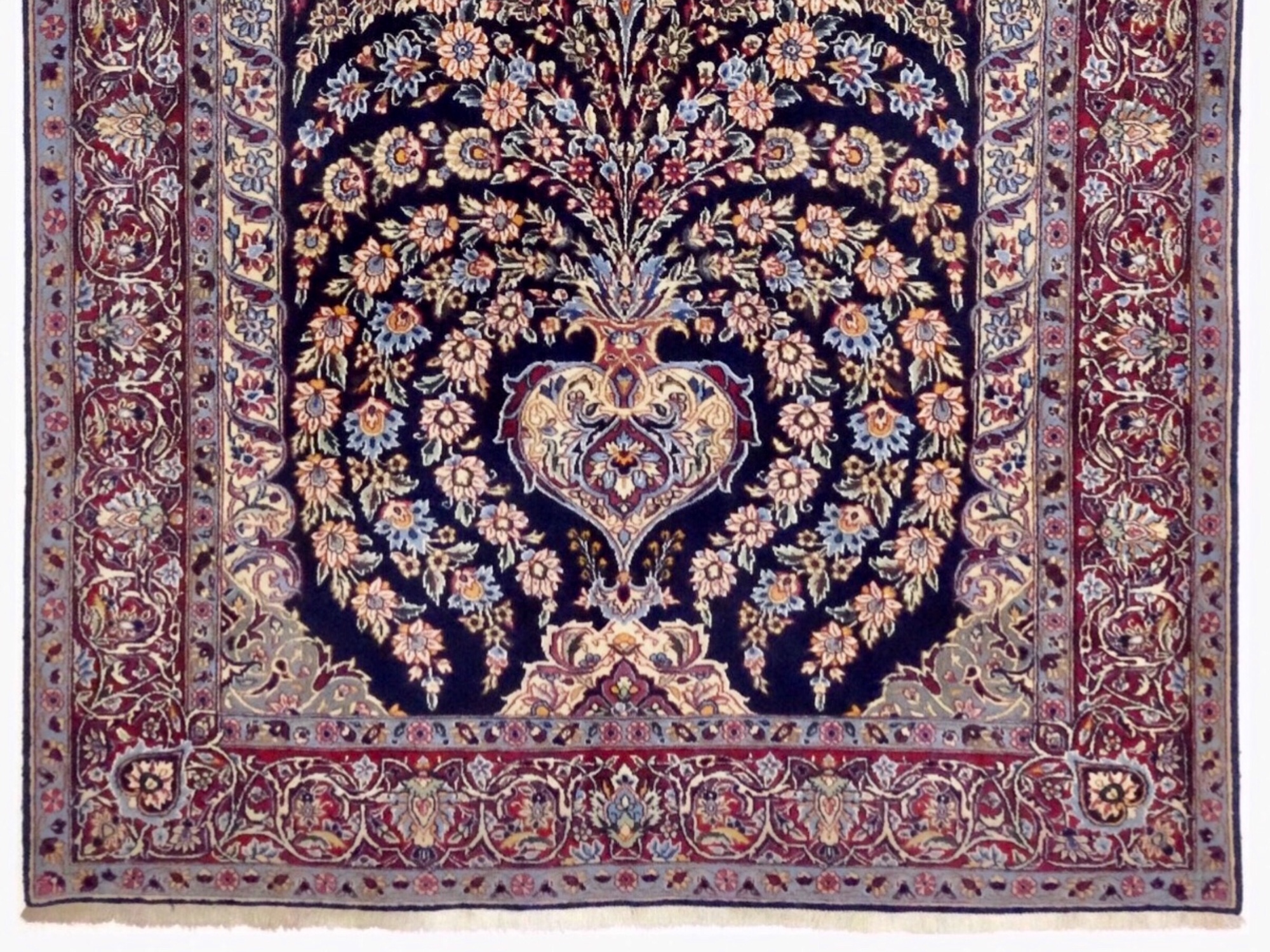 ペルシャ絨毯【アンティーク・オールド絨毯】ヤズド産｜ペルシャ絨毯