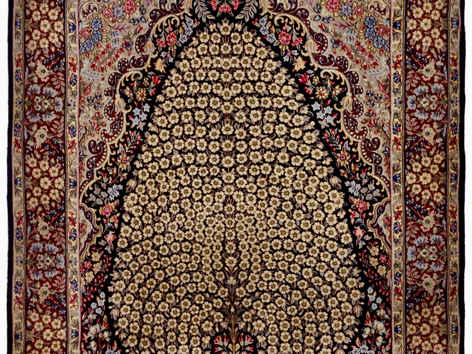 ペルシャ絨毯【ウール】リビングサイズ中　ケルマン産　178×234(cm)　¥990,000(税込)