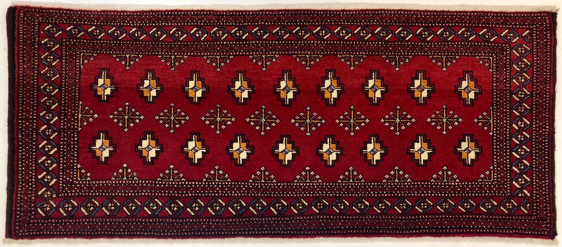 ペルシャ絨毯【トライバルラグ】トルクメン産 46×107 玄関マット小 