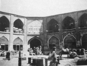 絨毯産業復興のきっかけを作った英国企業